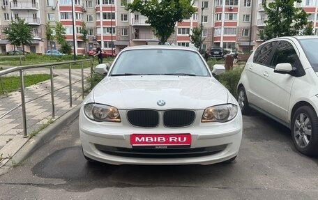 BMW 1 серия, 2011 год, 1 300 000 рублей, 1 фотография