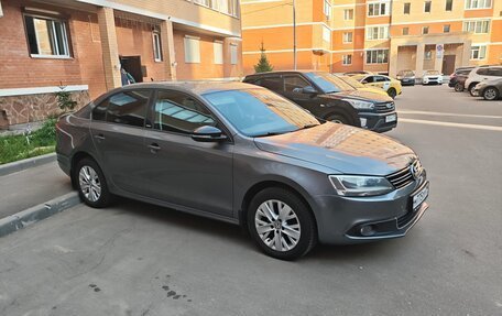 Volkswagen Jetta VI, 2014 год, 1 100 000 рублей, 4 фотография