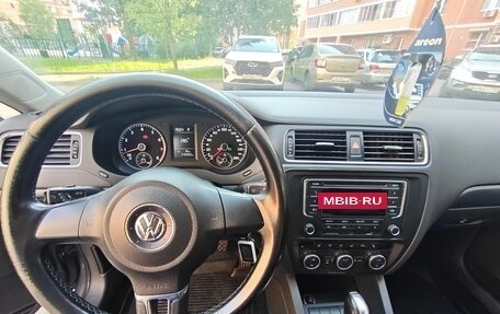 Volkswagen Jetta VI, 2014 год, 1 100 000 рублей, 5 фотография