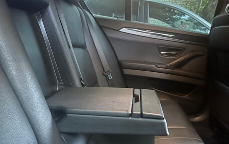 BMW 5 серия, 2014 год, 1 800 000 рублей, 5 фотография
