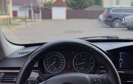 BMW 3 серия, 2011 год, 1 450 000 рублей, 12 фотография