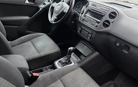 Volkswagen Tiguan I, 2011 год, 650 000 рублей, 4 фотография