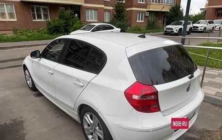 BMW 1 серия, 2011 год, 1 300 000 рублей, 4 фотография