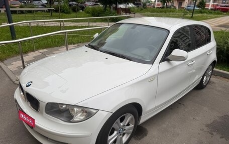 BMW 1 серия, 2011 год, 1 300 000 рублей, 3 фотография