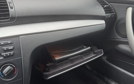 BMW 1 серия, 2011 год, 1 300 000 рублей, 15 фотография