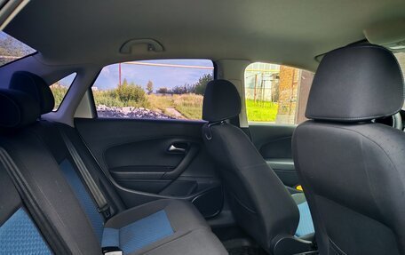 Volkswagen Polo VI (EU Market), 2013 год, 700 000 рублей, 12 фотография