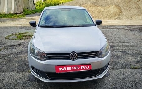 Volkswagen Polo VI (EU Market), 2013 год, 700 000 рублей, 3 фотография