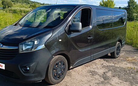 Opel Vivaro B, 2018 год, 1 500 000 рублей, 2 фотография