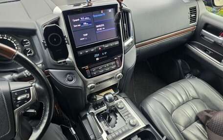Toyota Land Cruiser 200, 2019 год, 7 650 000 рублей, 3 фотография