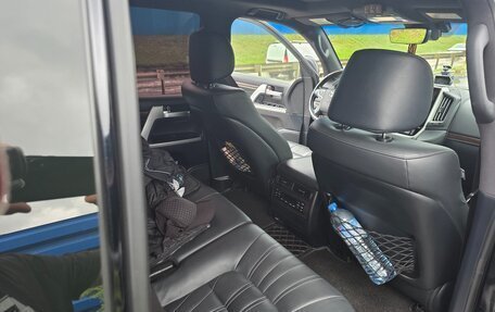 Toyota Land Cruiser 200, 2019 год, 7 650 000 рублей, 8 фотография
