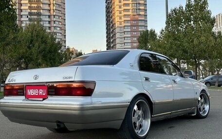 Toyota Crown, 1995 год, 750 000 рублей, 2 фотография