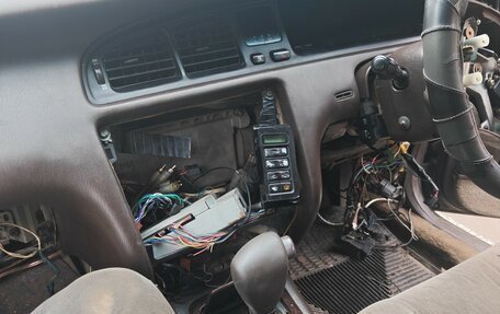 Toyota Crown, 1992 год, 80 000 рублей, 6 фотография