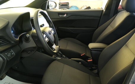 Hyundai Solaris II рестайлинг, 2017 год, 1 279 000 рублей, 8 фотография