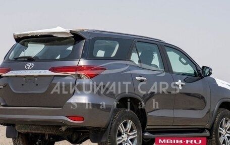 Toyota Fortuner II, 2026 год, 4 700 000 рублей, 4 фотография