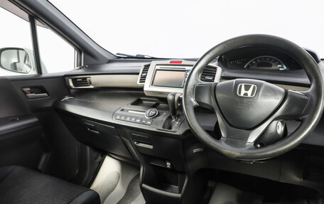 Honda Freed I, 2010 год, 999 000 рублей, 8 фотография
