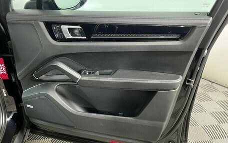 Porsche Cayenne III, 2021 год, 6 899 000 рублей, 25 фотография
