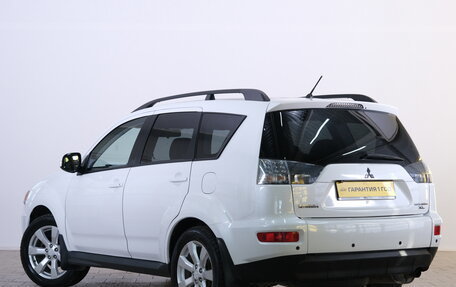 Mitsubishi Outlander III рестайлинг 3, 2011 год, 1 449 000 рублей, 5 фотография