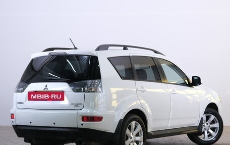 Mitsubishi Outlander III рестайлинг 3, 2011 год, 1 449 000 рублей, 7 фотография
