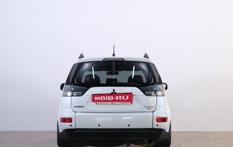 Mitsubishi Outlander III рестайлинг 3, 2011 год, 1 449 000 рублей, 6 фотография
