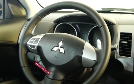 Mitsubishi Outlander III рестайлинг 3, 2011 год, 1 449 000 рублей, 12 фотография