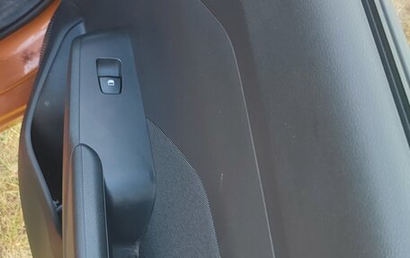 Hyundai Solaris II рестайлинг, 2019 год, 1 200 000 рублей, 7 фотография