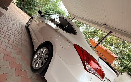 Hyundai i40 I рестайлинг, 2014 год, 1 200 000 рублей, 2 фотография