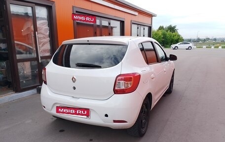 Renault Sandero II рестайлинг, 2016 год, 369 000 рублей, 4 фотография