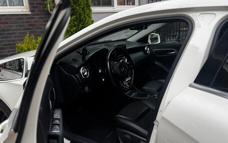 Mercedes-Benz A-Класс, 2015 год, 1 500 000 рублей, 13 фотография