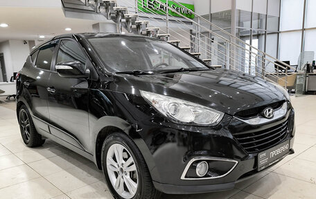 Hyundai ix35 I рестайлинг, 2011 год, 950 000 рублей, 3 фотография