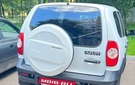 Chevrolet Niva I рестайлинг, 2016 год, 750 000 рублей, 6 фотография