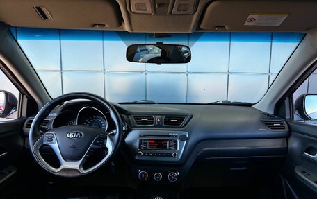 KIA Rio III рестайлинг, 2015 год, 999 000 рублей, 14 фотография