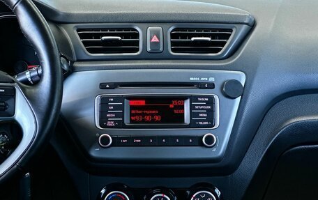 KIA Rio III рестайлинг, 2015 год, 999 000 рублей, 19 фотография