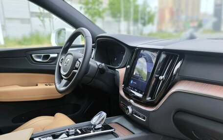 Volvo XC60 II, 2024 год, 6 630 000 рублей, 14 фотография