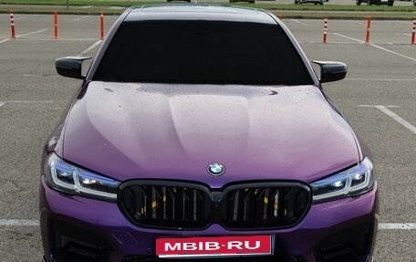 BMW 5 серия, 2018 год, 5 100 000 рублей, 1 фотография