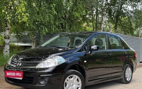 Nissan Tiida, 2011 год, 700 000 рублей, 1 фотография