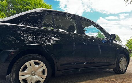 Nissan Tiida, 2011 год, 700 000 рублей, 15 фотография