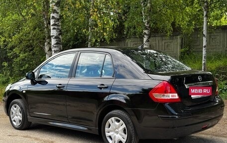 Nissan Tiida, 2011 год, 700 000 рублей, 10 фотография