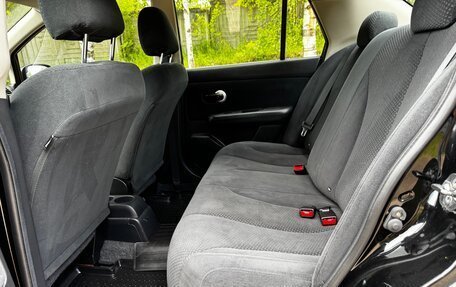 Nissan Tiida, 2011 год, 700 000 рублей, 28 фотография