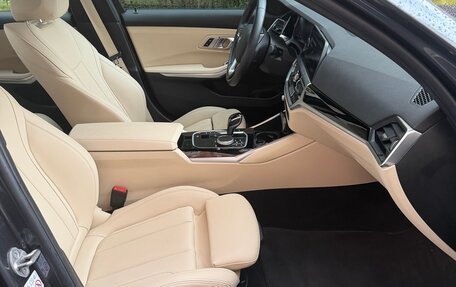 BMW 3 серия, 2021 год, 4 100 000 рублей, 11 фотография