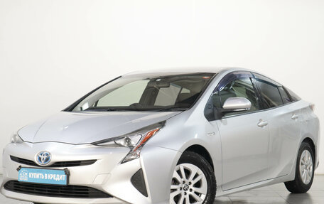 Toyota Prius IV XW50, 2017 год, 1 479 000 рублей, 4 фотография