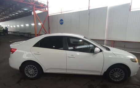 KIA Cerato III, 2010 год, 550 000 рублей, 10 фотография