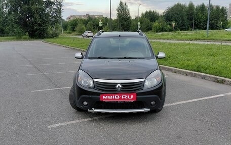 Renault Sandero I, 2014 год, 620 000 рублей, 2 фотография