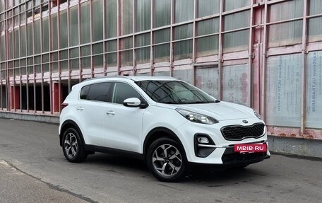 KIA Sportage IV рестайлинг, 2021 год, 2 350 000 рублей, 2 фотография