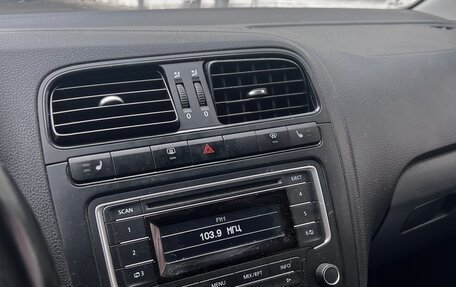 Volkswagen Polo VI (EU Market), 2012 год, 565 000 рублей, 13 фотография