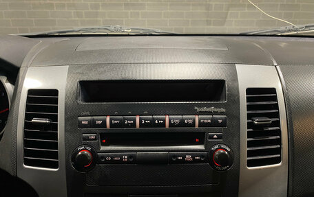 Mitsubishi Outlander III рестайлинг 3, 2008 год, 1 070 000 рублей, 12 фотография