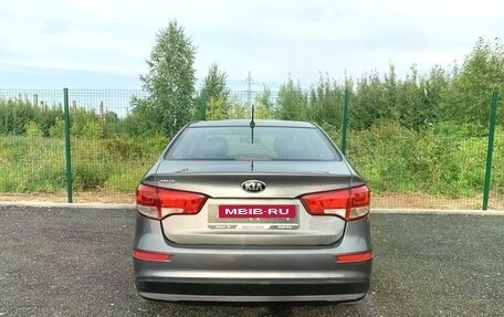 KIA Rio III рестайлинг, 2015 год, 1 028 000 рублей, 5 фотография