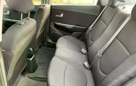 KIA Rio III рестайлинг, 2015 год, 1 028 000 рублей, 27 фотография