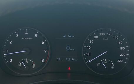 Hyundai Solaris II рестайлинг, 2017 год, 1 260 000 рублей, 13 фотография