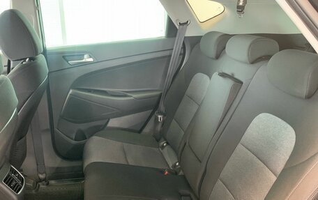 Hyundai Tucson III, 2019 год, 2 400 000 рублей, 10 фотография