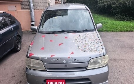 Nissan Cube II, 2001 год, 250 000 рублей, 1 фотография